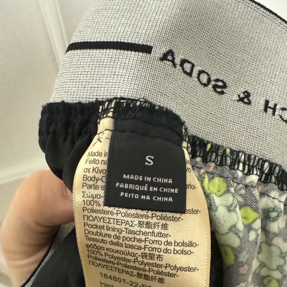 Women’s Scotch & Soda Floral Printed Trousers - Picture 6 of 7